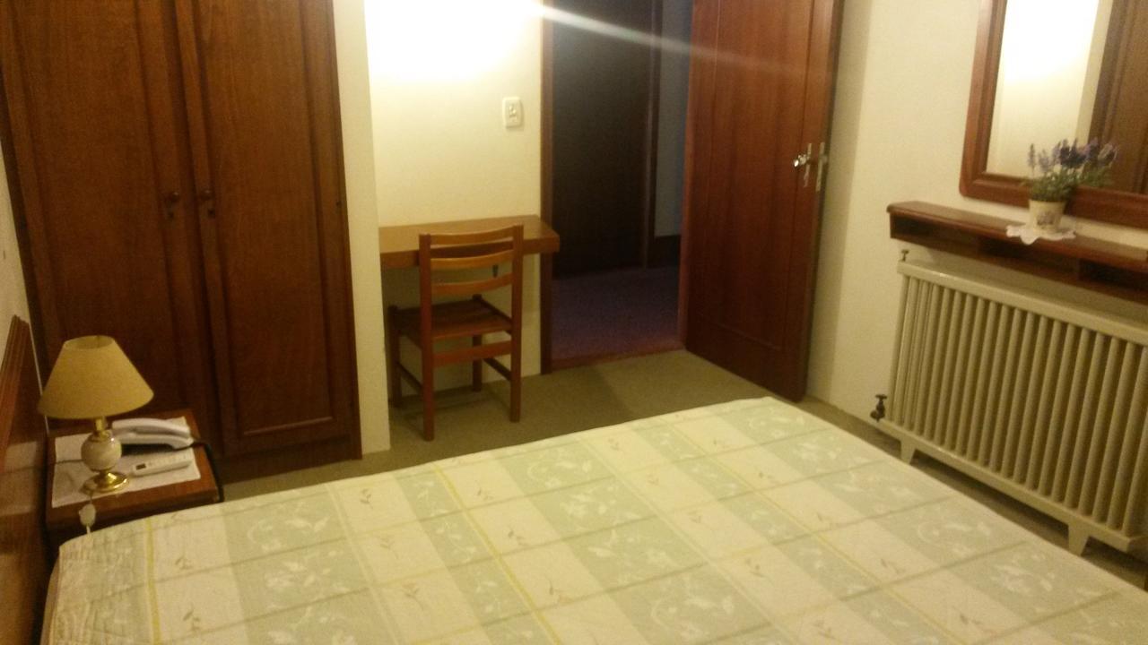 Hotel San Carlos Карлус-Барбоза Экстерьер фото